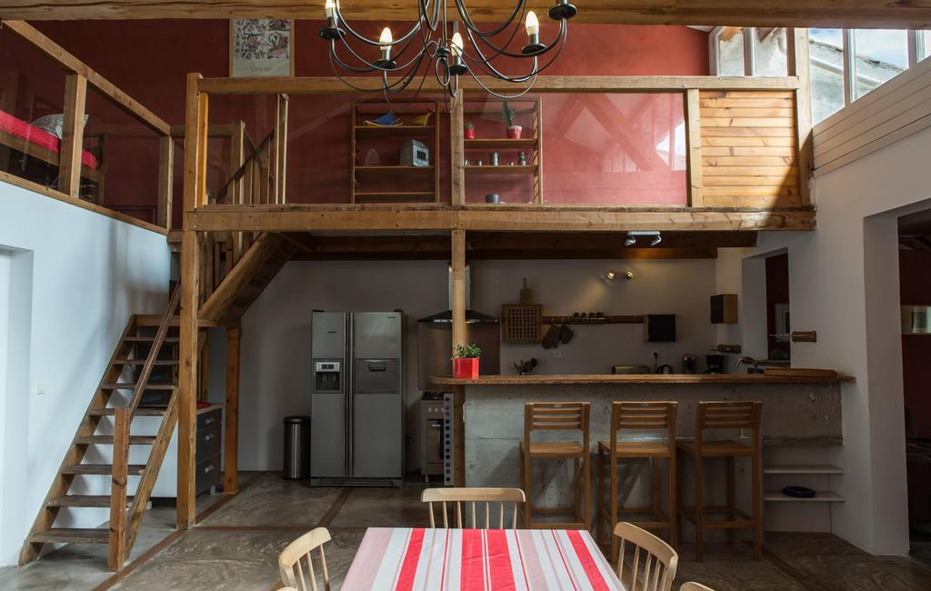 La Maison Des Vendangeurs 1 Fleury  Room photo
